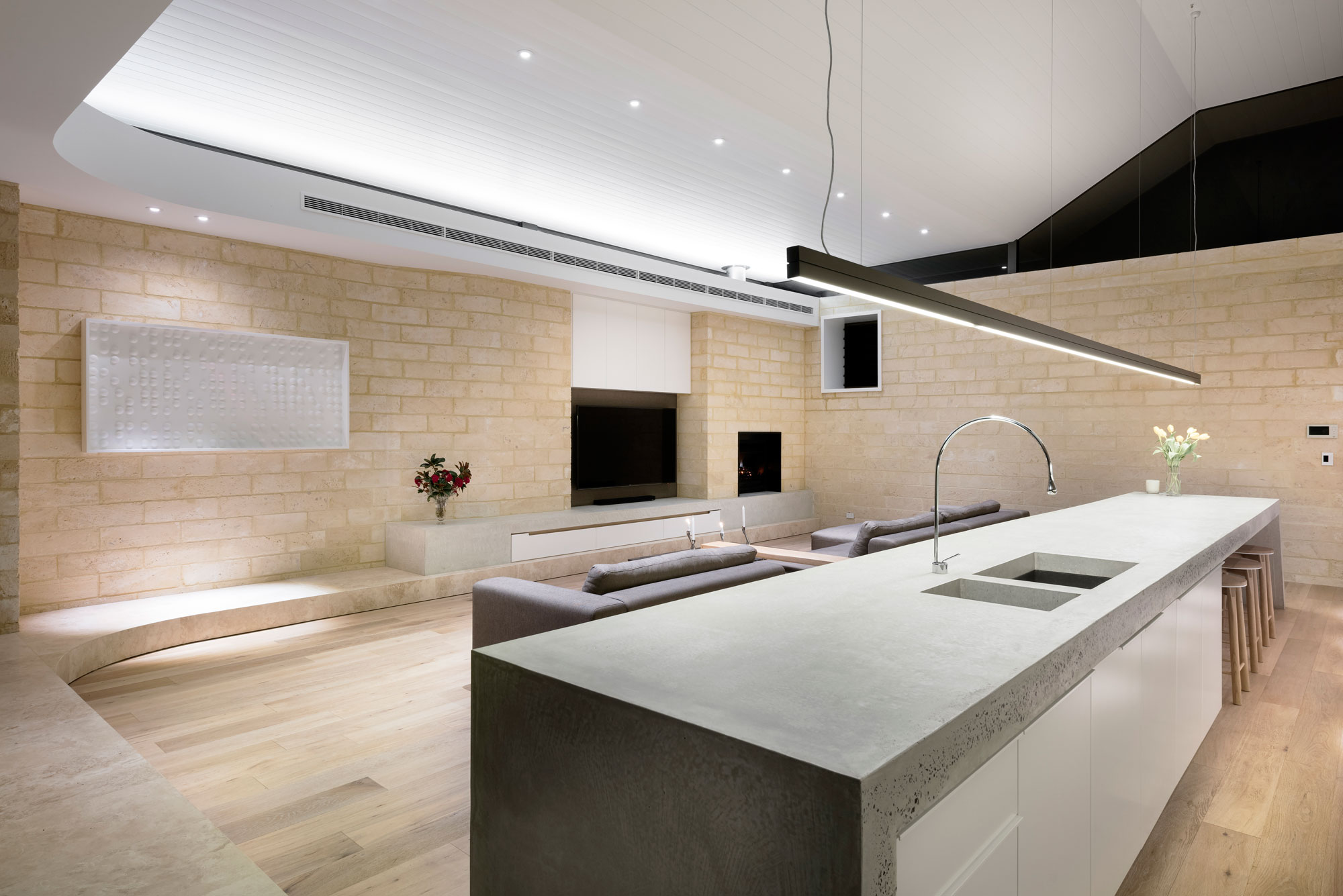 A Stylish and Warm Contemporary Home in Western Australia by Weststyle Design & Development (33)