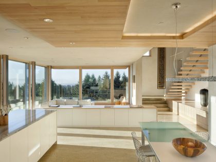A Sustainable Contemporary Home with Stunning Views in Willamette Valley, Oregon by Holst Architecture (8)
