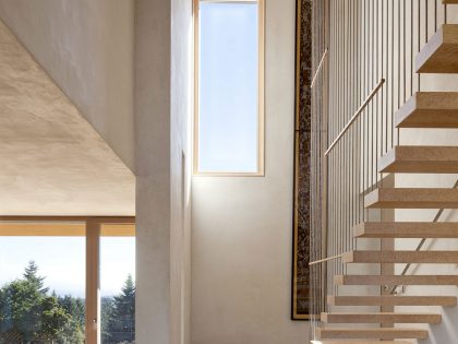 A Sustainable Contemporary Home with Stunning Views in Willamette Valley, Oregon by Holst Architecture (9)
