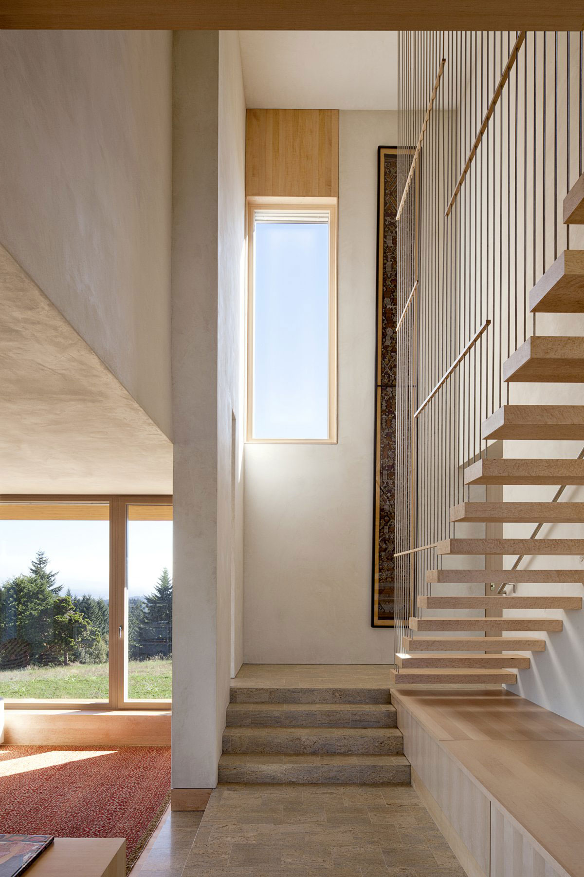 A Sustainable Contemporary Home with Stunning Views in Willamette Valley, Oregon by Holst Architecture (9)