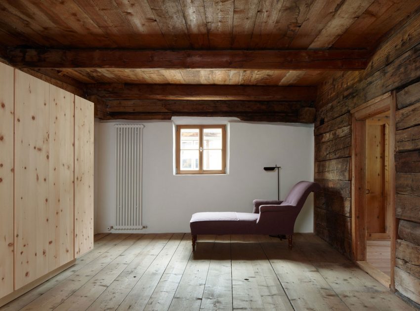 A Traditional Farmhouse Converted Into a Timeless Contemporary House in Scuol, Switzerland by Philipp Baumhauer Architects (28)