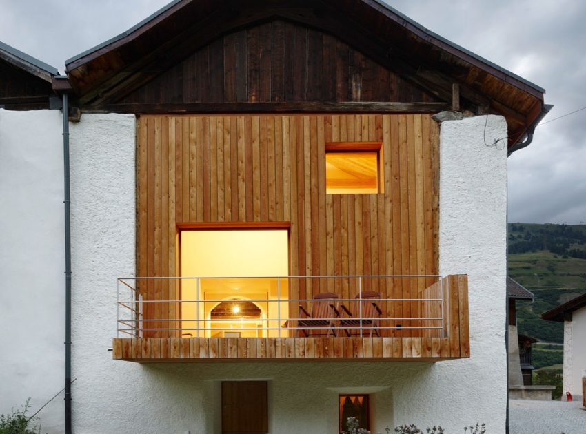 A Traditional Farmhouse Converted Into a Timeless Contemporary House in Scuol, Switzerland by Philipp Baumhauer Architects (30)