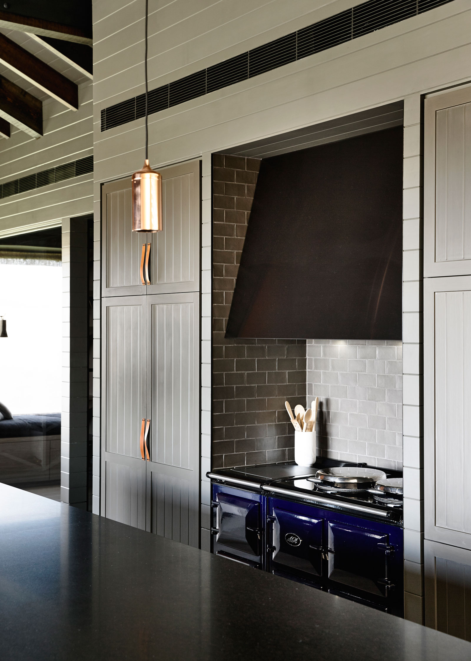 A Traditional Farmhouse Turned into a Moody Contemporary Home in Flinders by Canny Architecture (17)