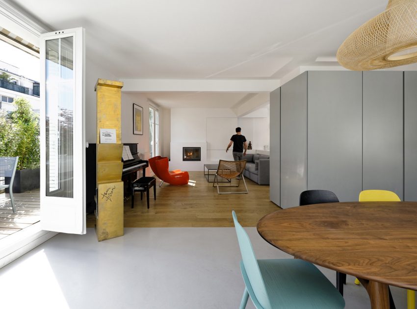 A Two Apartments Combined into a Stylish Family Maisonette in Paris by Equipe Eitan Hammer et Ulli Heckmann (1)