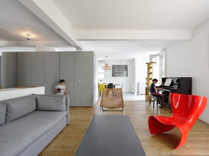 A Two Apartments Combined into a Stylish Family Maisonette in Paris by Equipe Eitan Hammer et Ulli Heckmann (5)