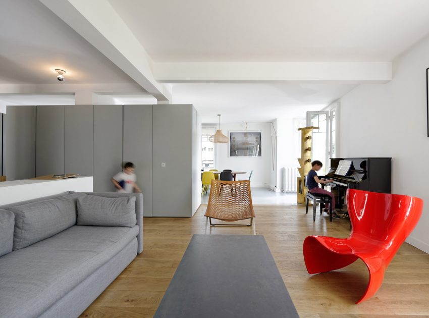 A Two Apartments Combined into a Stylish Family Maisonette in Paris by Equipe Eitan Hammer et Ulli Heckmann (5)