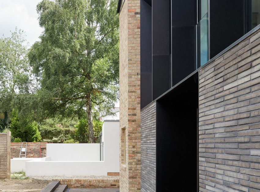 A Two Semi-Detached Houses Converted into One Family Home in Oxford by Delvendahl Martin Architects (3)