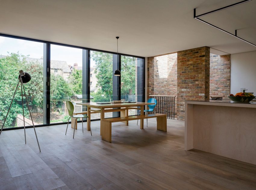A Two Semi-Detached Houses Converted into One Family Home in Oxford by Delvendahl Martin Architects (7)