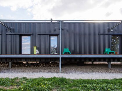 A Two Shipping Containers Turned into a Modern House for a Writer and Sculptor in Saint-Bresson by Spray Architecture & Gabrielle Vella-Boucaud (10)