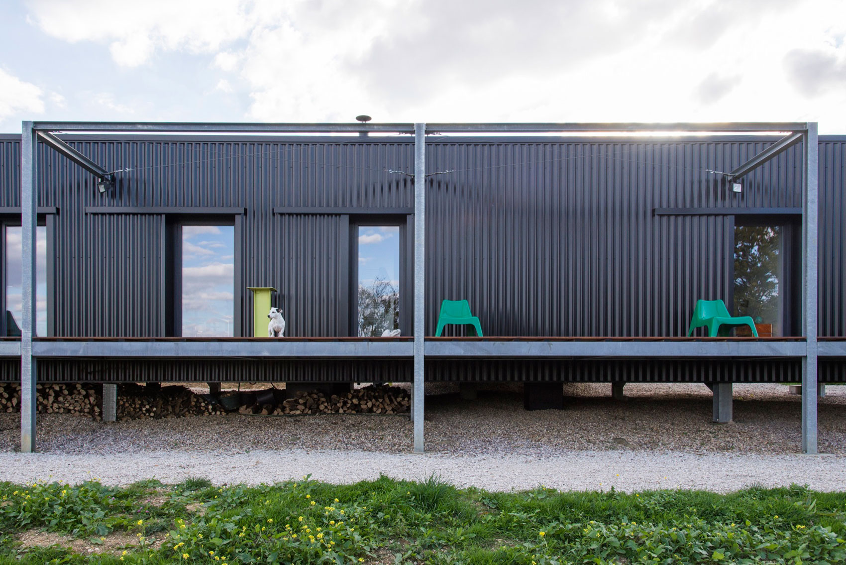 A Two Shipping Containers Turned into a Modern House for a Writer and Sculptor in Saint-Bresson by Spray Architecture & Gabrielle Vella-Boucaud (10)