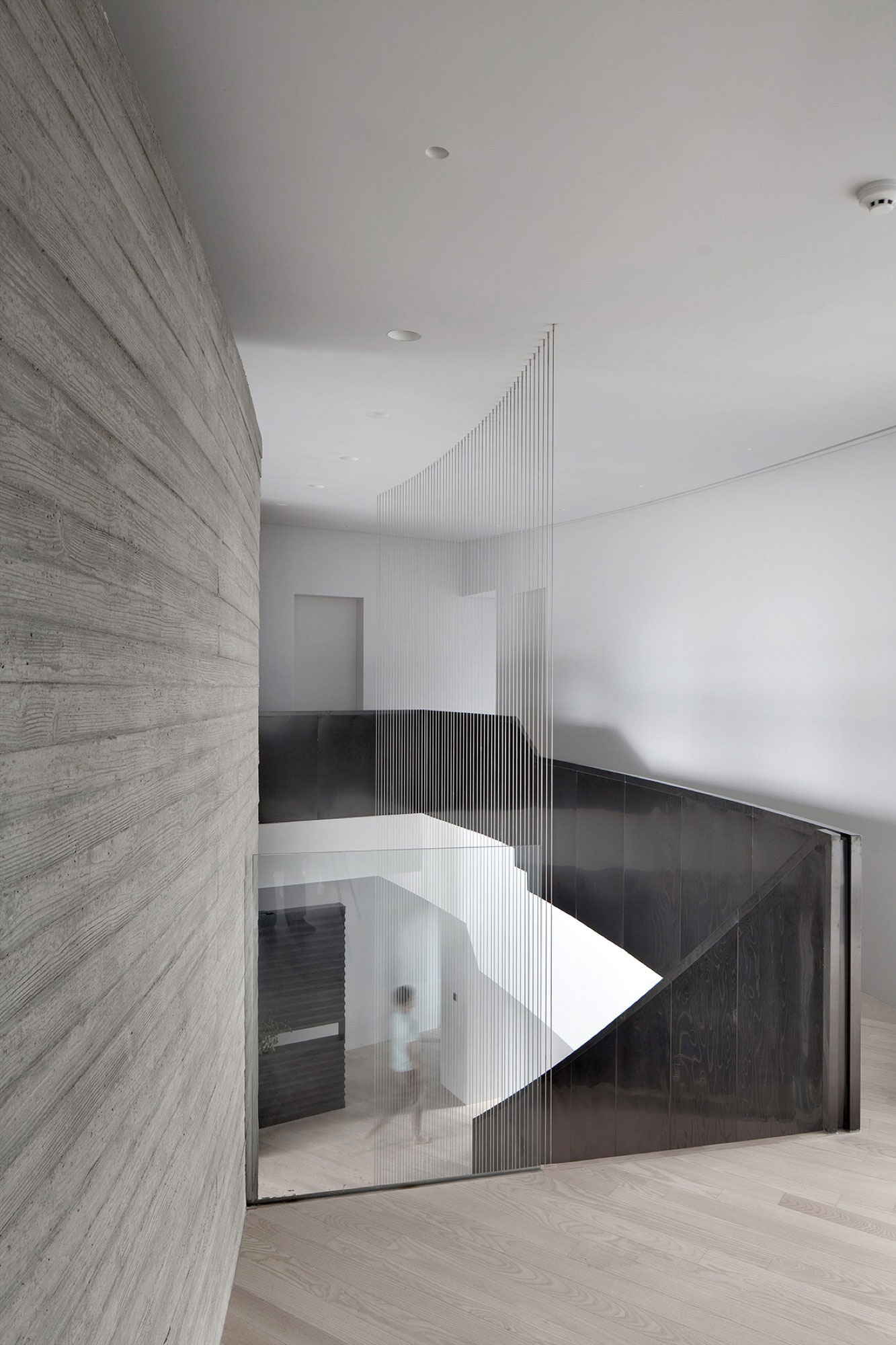 A Unique and Ultra-Modern Concrete House in Busan, South Korea by Architect-K (24)