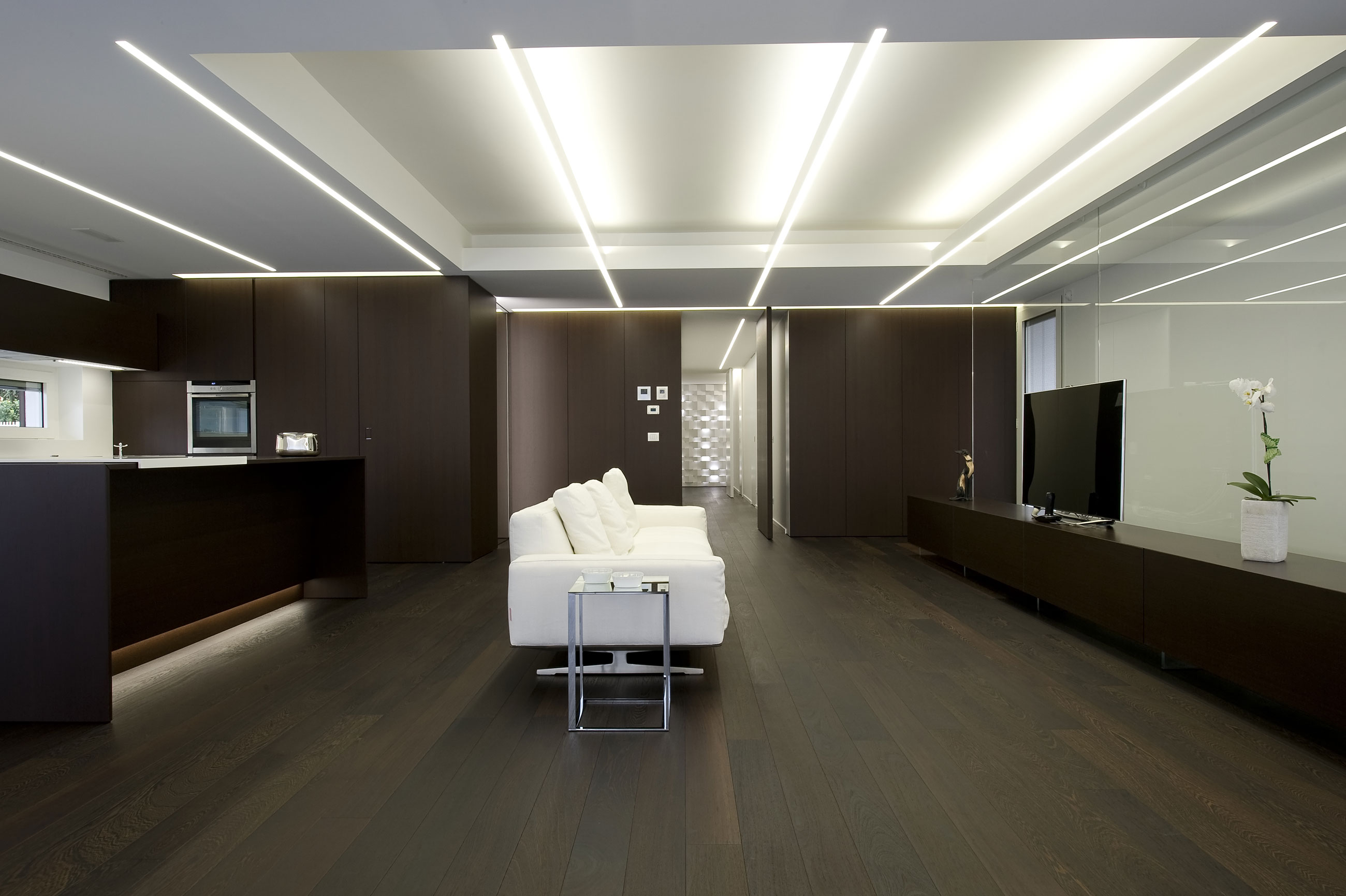 A Vast and Futuristic Contemporary Home with Sophisticated Interiors in Ragusa, Italy by Architrend (10)