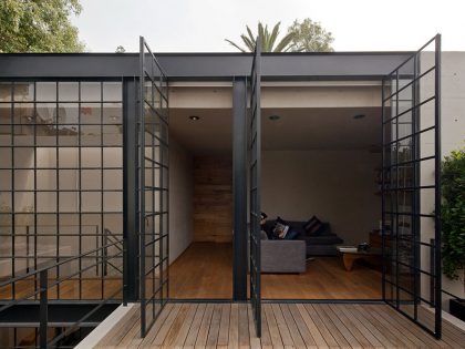 A Warm Contemporary Home for a Music Producer and Artist in Mexico City by CCA Centro de Colaboración Arquitectónica (15)