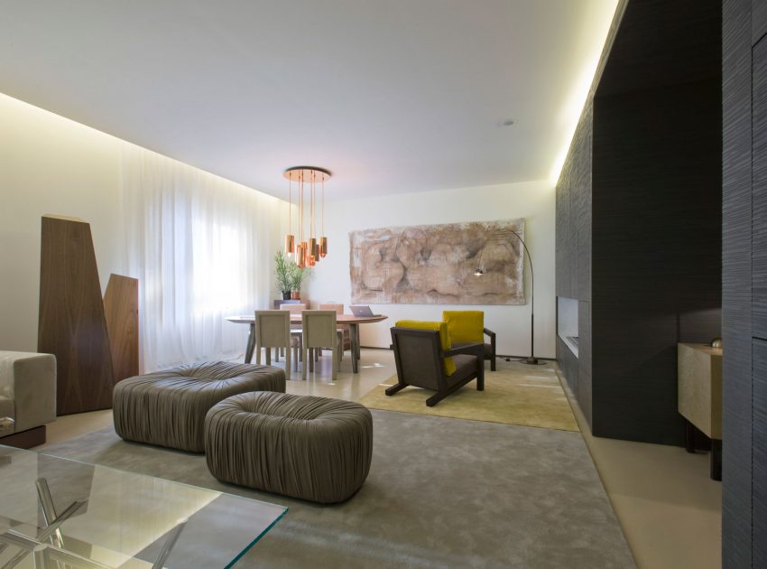 A Warm and Elegant Apartment Brimming with Character and Art in Milan, Italy by Bartoli Design (1)