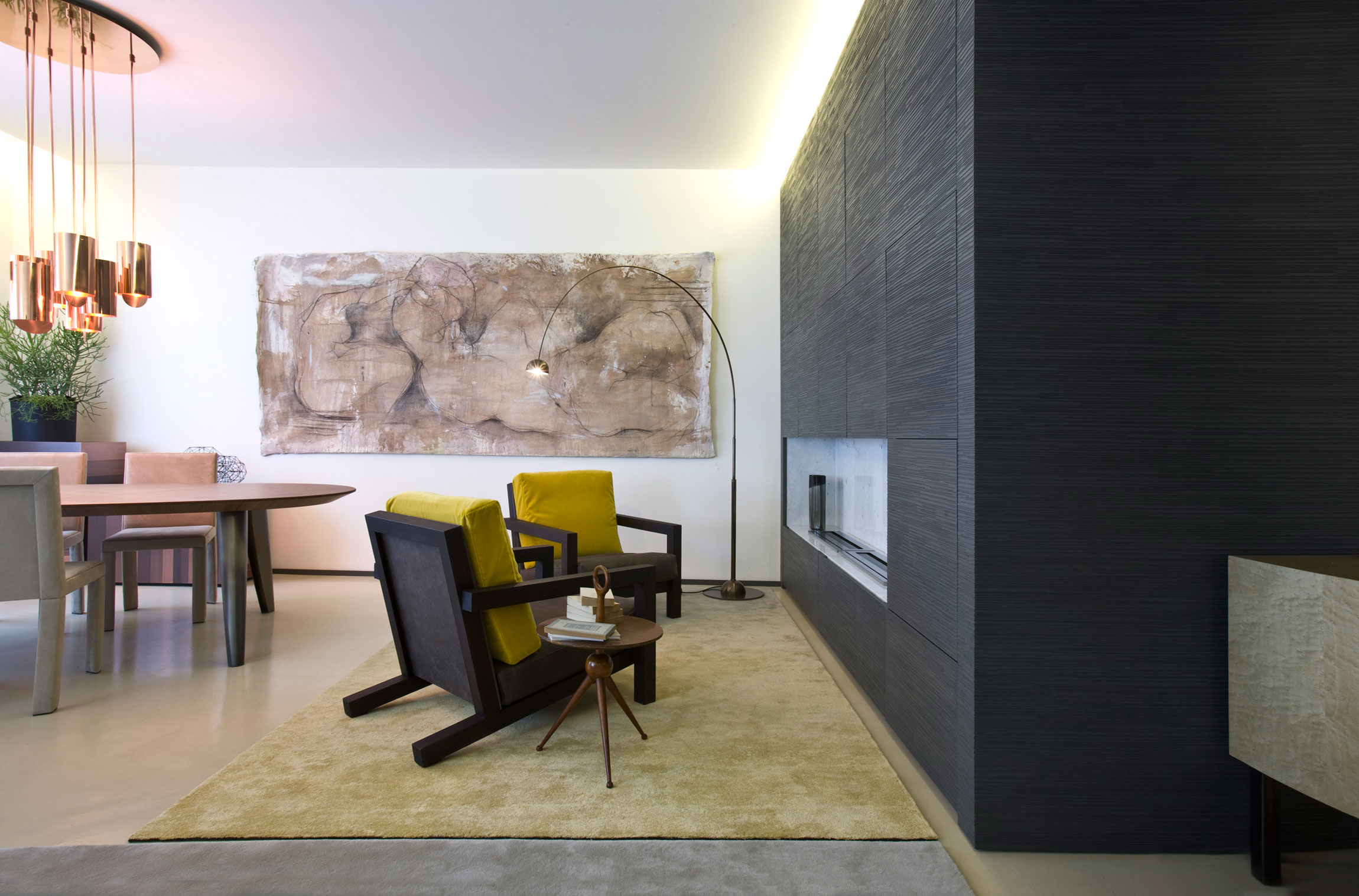 A Warm and Elegant Apartment Brimming with Character and Art in Milan, Italy by Bartoli Design (6)
