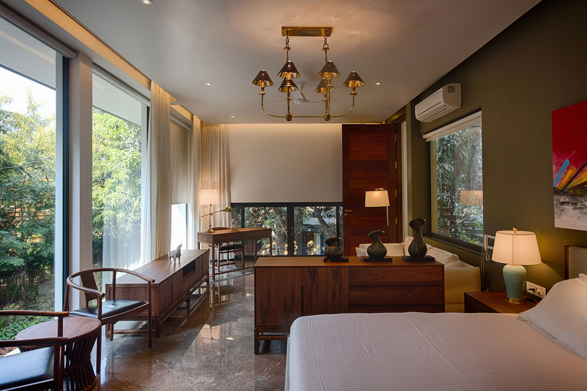 A Warm and Vibrant Home Full of Character and Stunning Views in Bhopal, India by Ujjval Panchal + Kinny Soni (14)