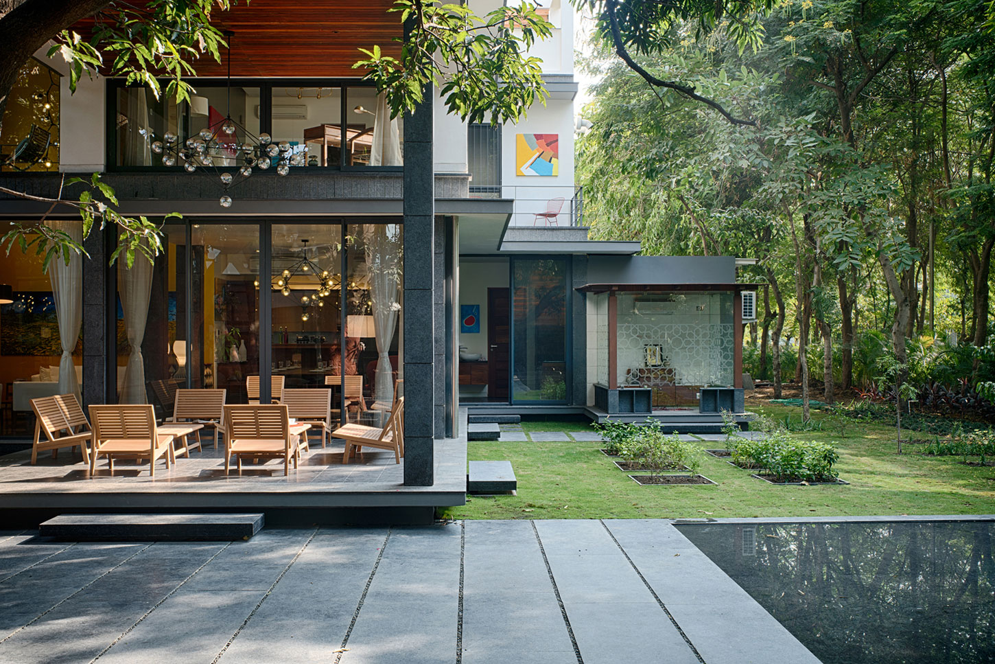 A Warm and Vibrant Home Full of Character and Stunning Views in Bhopal, India by Ujjval Panchal + Kinny Soni (2)