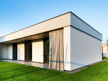 A Wide Contemporary Home with Tons of Clean and Natural Light in Slavonín, Czech Republic by JVArchitekt & KAMKAB!NET (4)