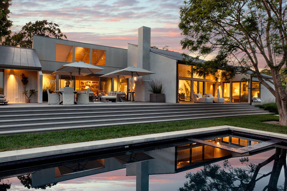 A Wooden Contemporary Home with Abundant Natural Light in Redwood City by Giffin & Crane (16)