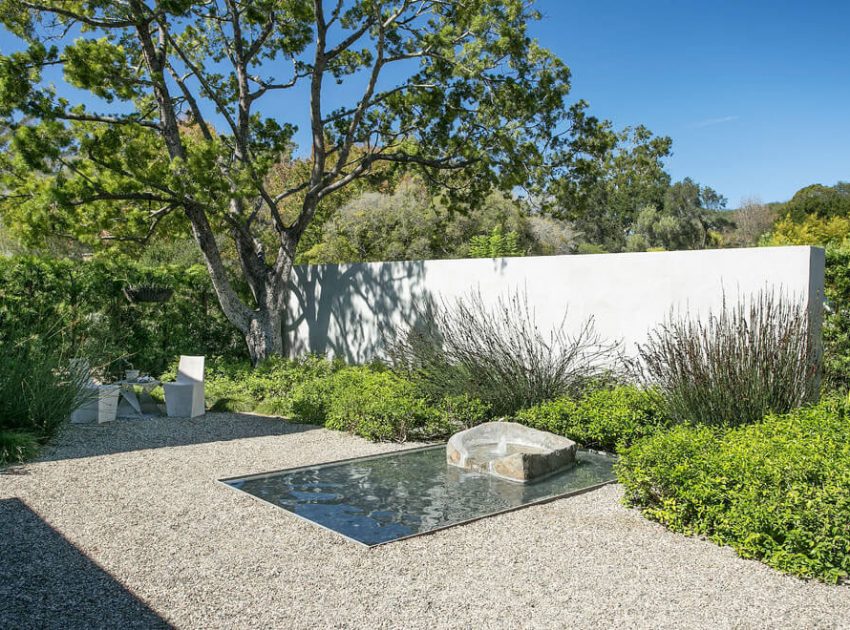 A Wooden Contemporary Home with Abundant Natural Light in Redwood City by Giffin & Crane (2)