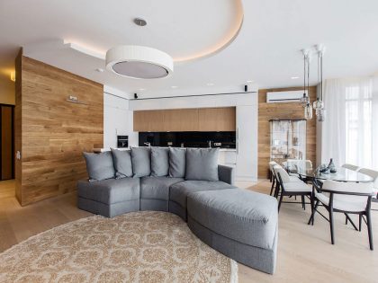 A Woodsy and Sleek Contemporary Apartment in Pestovo by Architectural Bureau Sretenka (1)