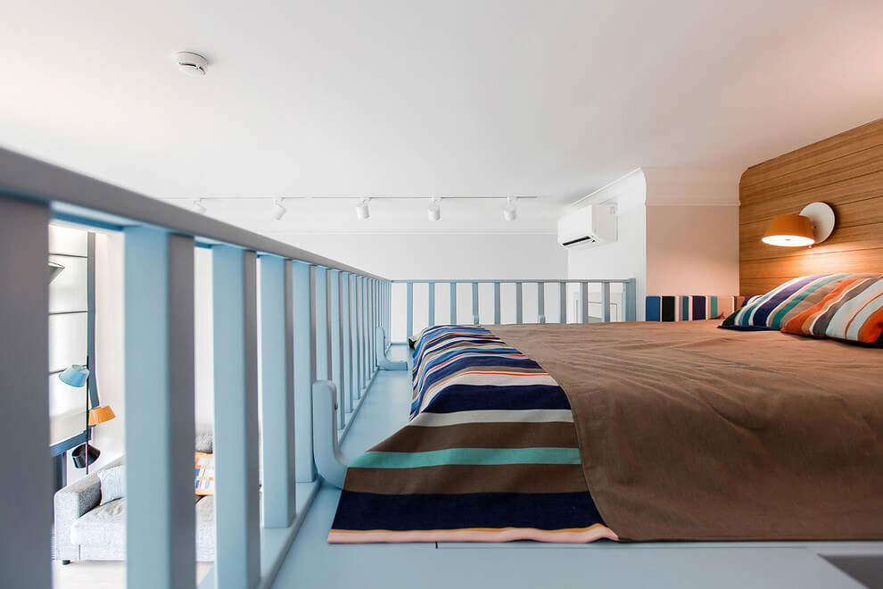 A Woodsy and Sleek Contemporary Apartment in Pestovo by Architectural Bureau Sretenka (14)