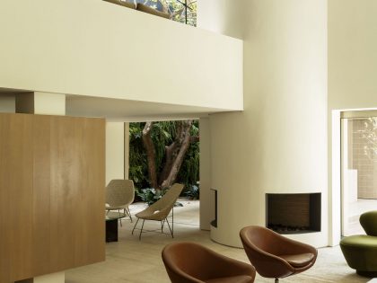 An 80s Home Turned into a Luminous and Functional House in São Paulo by Studio Arthur Casas (3)