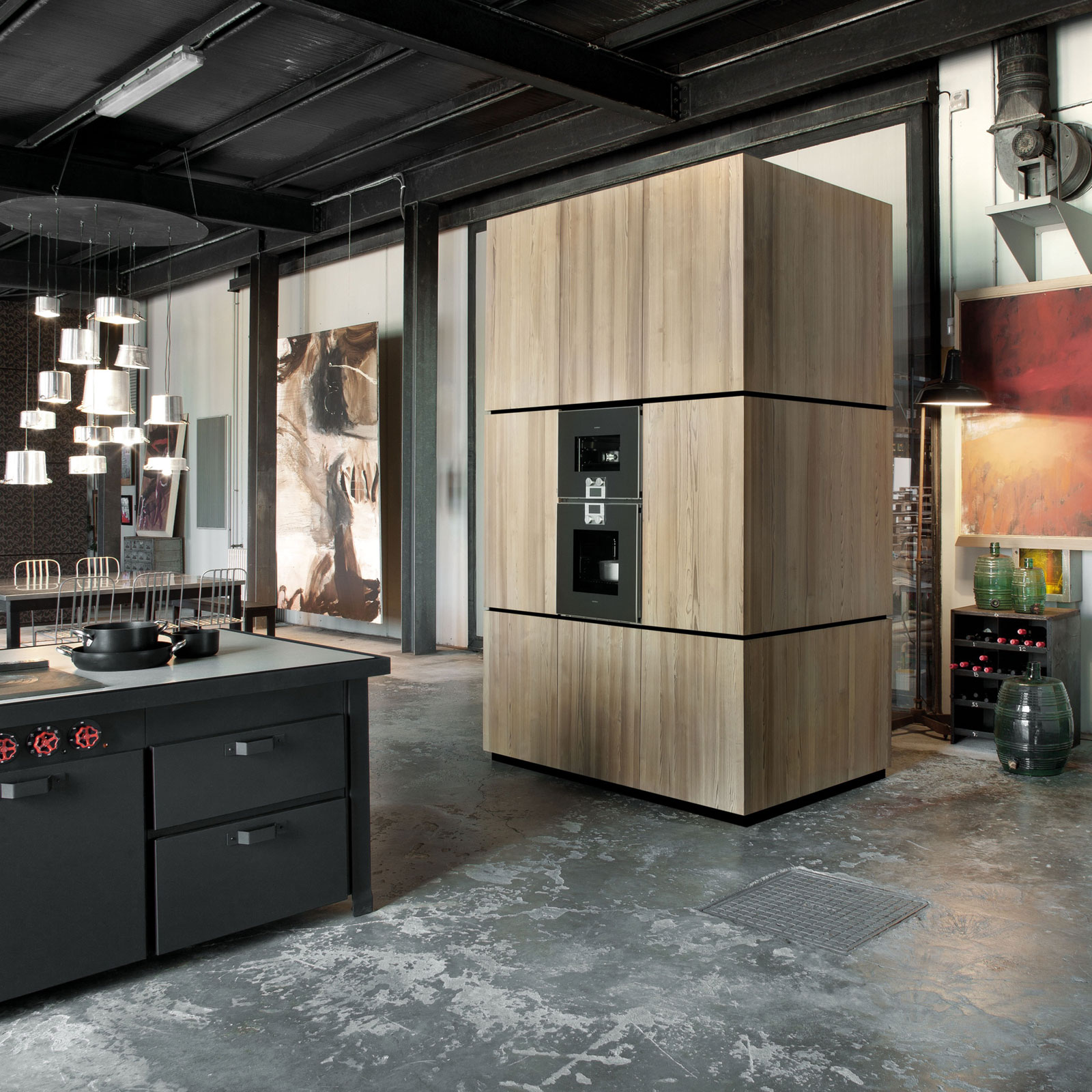 An Eclectic and Stylish Apartment Wrapped on Dark and Dramatic Color in Milan by Silvio Stefani (3)