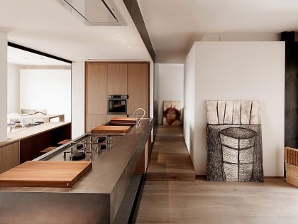 An Elegant Apartment Dominated by Shades of Gray and White Colors by Luca Compri (12)