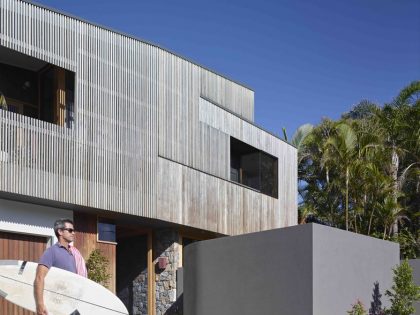 An Elegant Contemporary Beach House with Stunning Interior and Exterior in Newstead by Shaun Lockyer Architects (5)