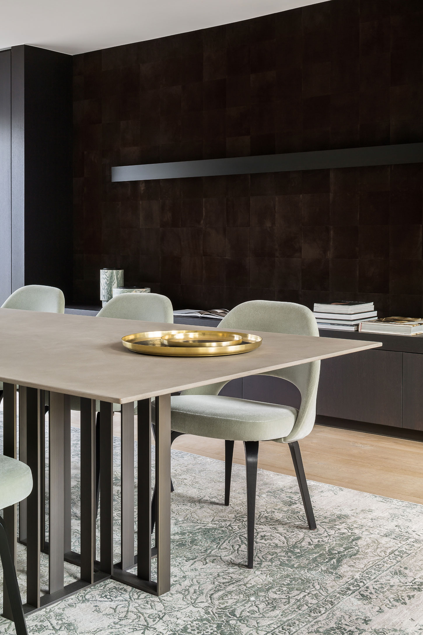 An Elegant Contemporary Home with Earthy and Masculine Interiors in Belgium by JUMA Architects (14)