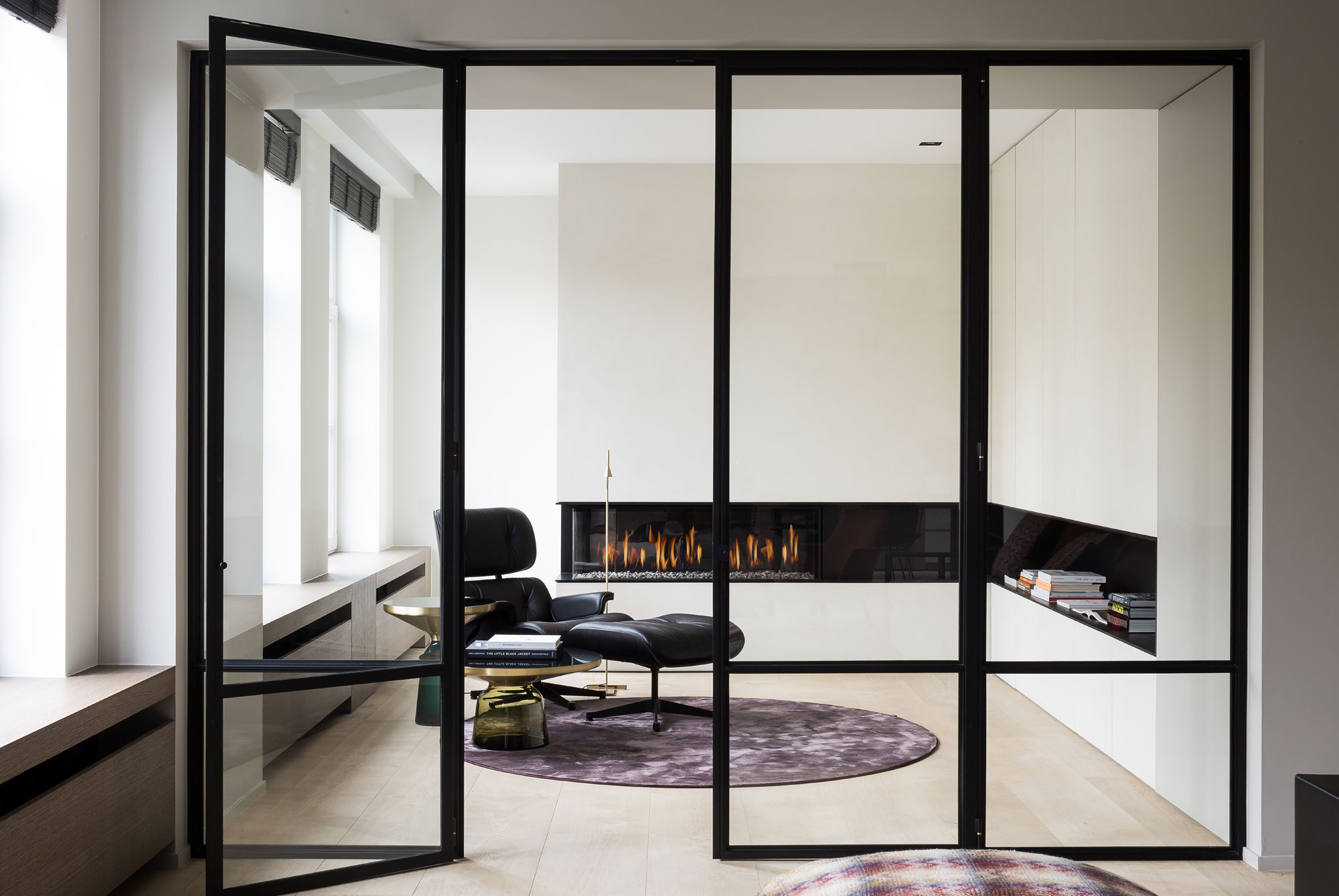 An Elegant Contemporary Home with Earthy and Masculine Interiors in Belgium by JUMA Architects (5)