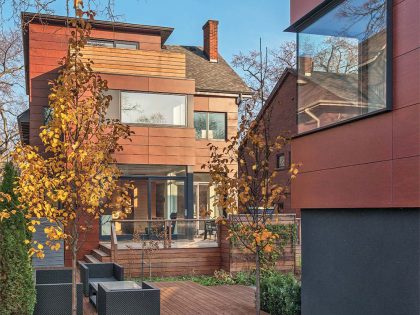 An Elegant Contemporary Home with Lots of Wood in Decor in Toronto by DUBBELDAM Architecture + Design (1)