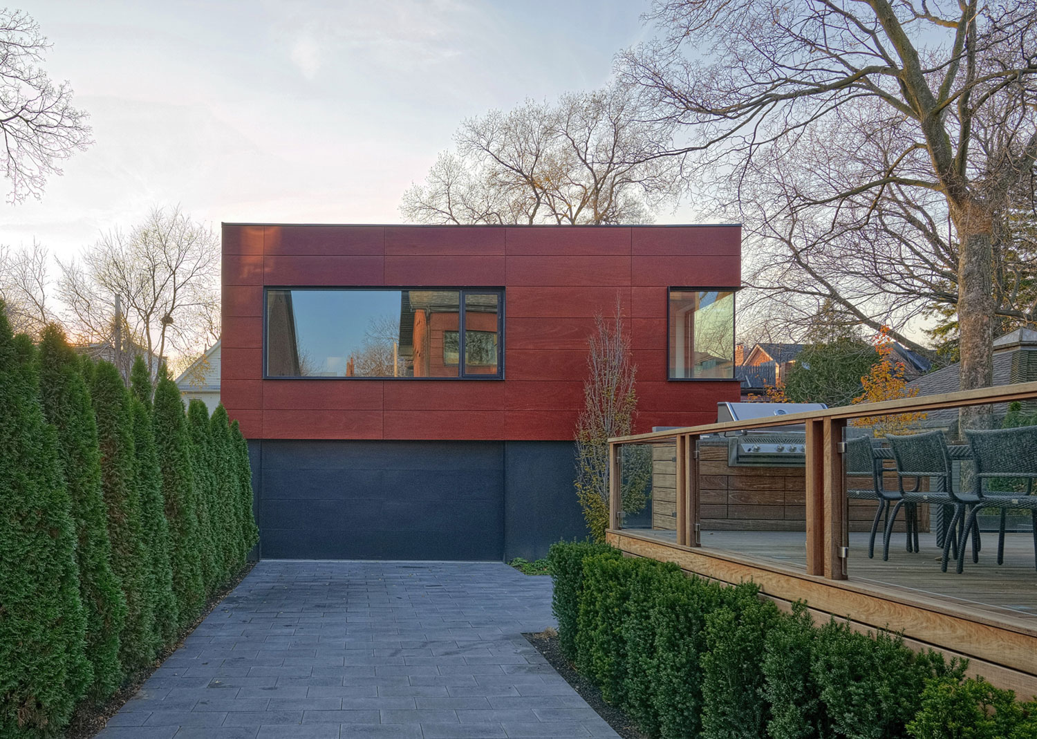 An Elegant Contemporary Home with Lots of Wood in Decor in Toronto by DUBBELDAM Architecture + Design (21)