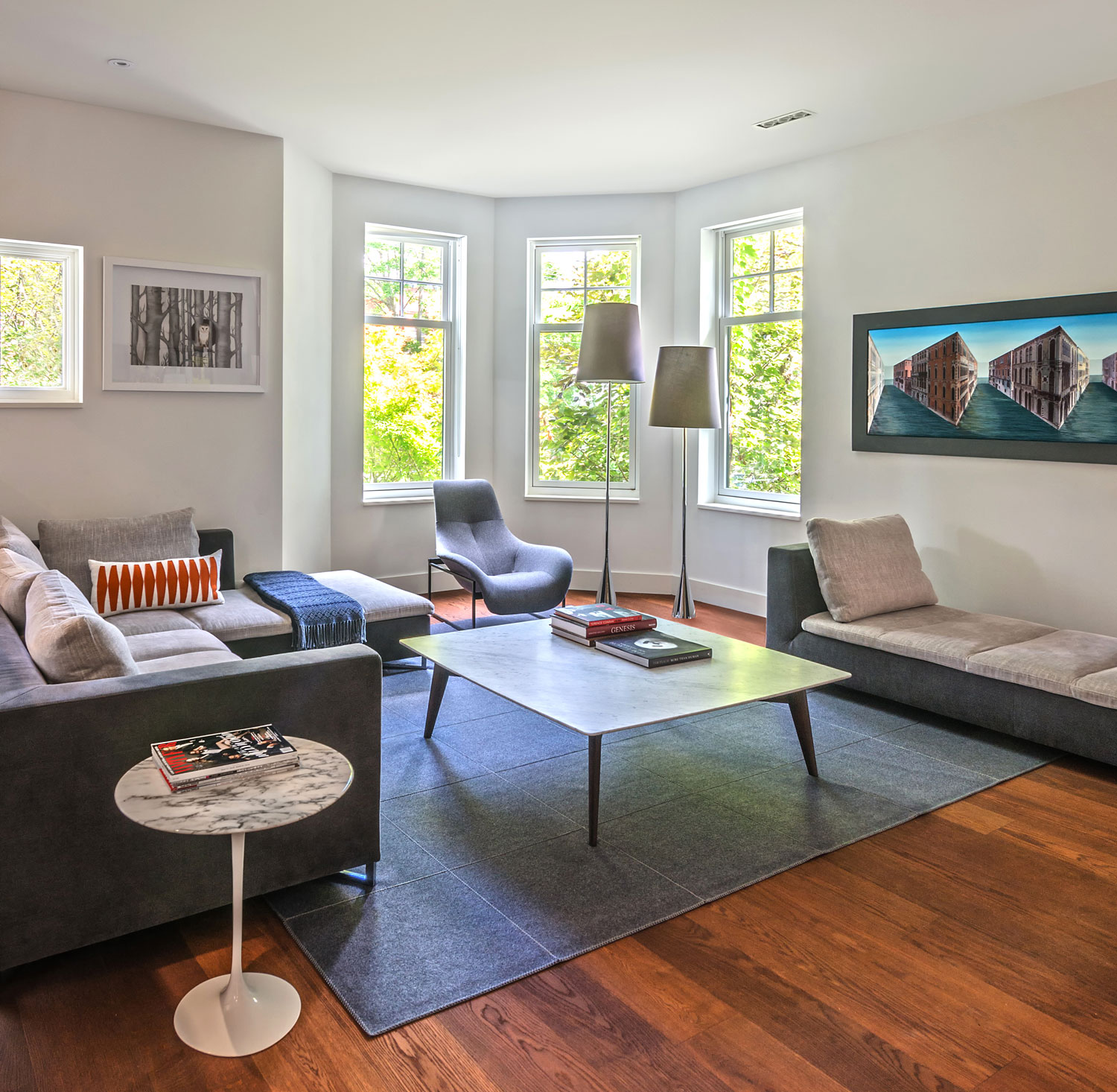 An Elegant Contemporary Home with Lots of Wood in Decor in Toronto by DUBBELDAM Architecture + Design (24)