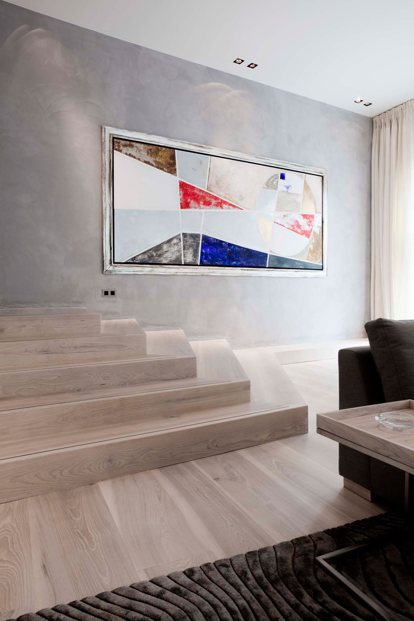 A Sober and Elegant Contemporary Home with Luxury and Chic Interiors in Amsterdam by Essentials Interieur & Roy de Scheemaker (15)