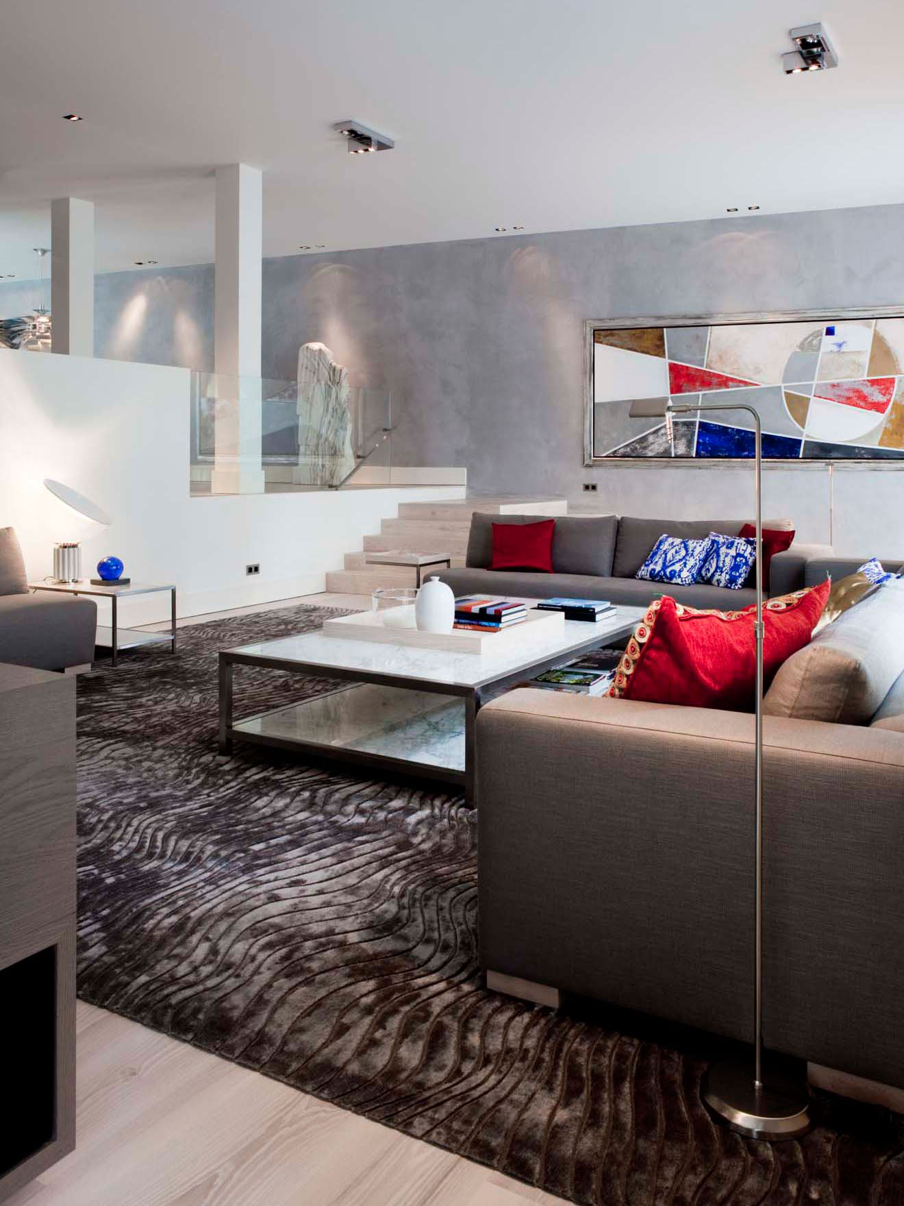A Sober and Elegant Contemporary Home with Luxury and Chic Interiors in Amsterdam by Essentials Interieur & Roy de Scheemaker (5)