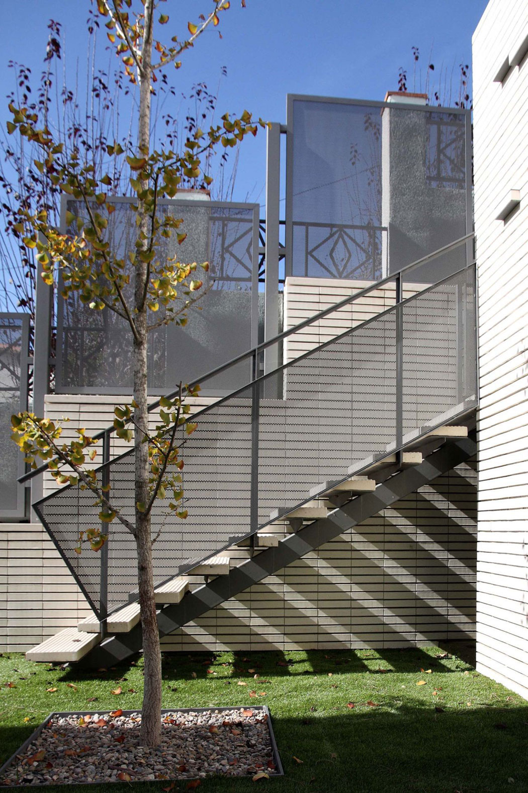 An Elegant Contemporary Home with Stunning Appearance in El Mas Coll by Massimo Mirtolini & Ignacio Salvans & Josep Borras (9)