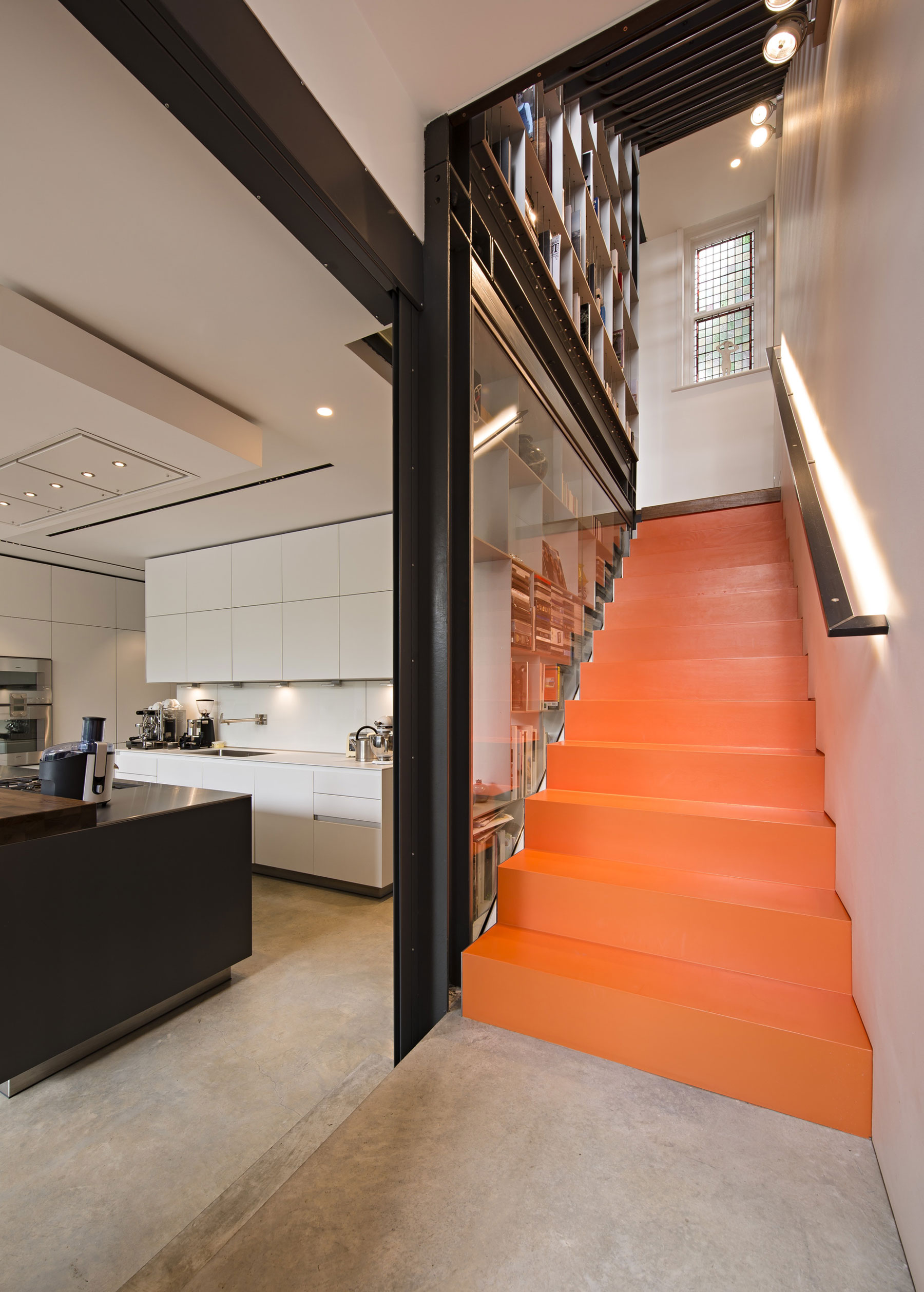 An Elegant Contemporary House for a Couple of Book Lovers in London, England by SHH Architects (27)