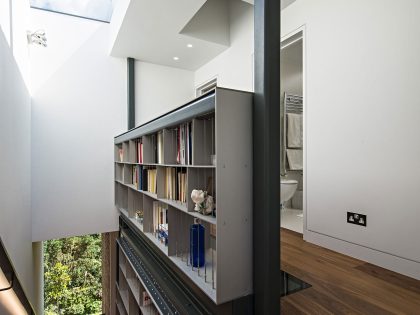 An Elegant Contemporary House for a Couple of Book Lovers in London, England by SHH Architects (33)