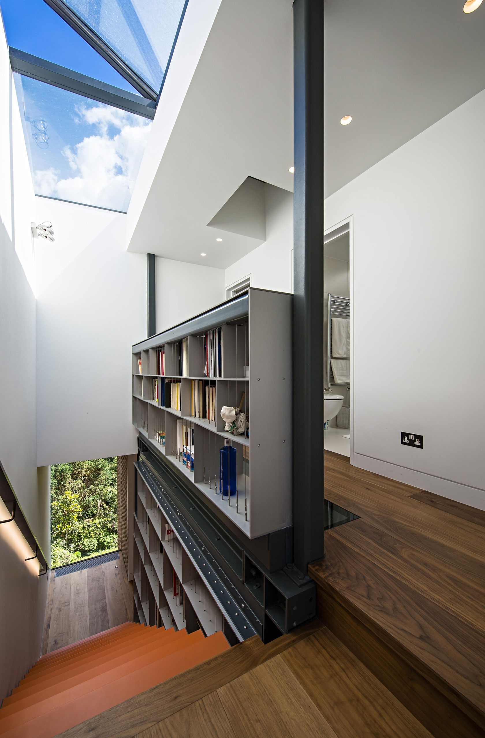 An Elegant Contemporary House for a Couple of Book Lovers in London, England by SHH Architects (33)