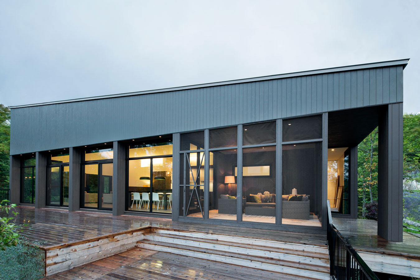 An Elegant L-Shaped House with Futuristic Interiors in Lac de la Cabane, Canada by naturehumaine (2)