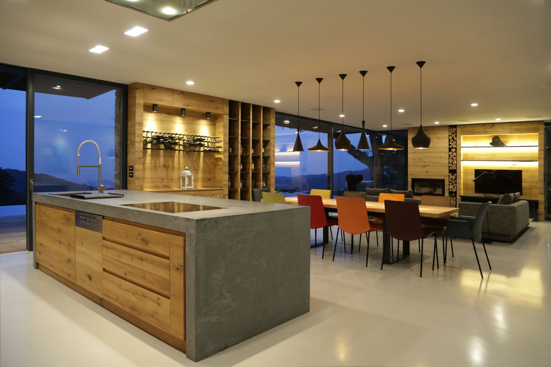 An Elegant Mediterranean Villa with Natural Stone Façade in Imperia, Italy by Giordano Hadamik Architects (22)