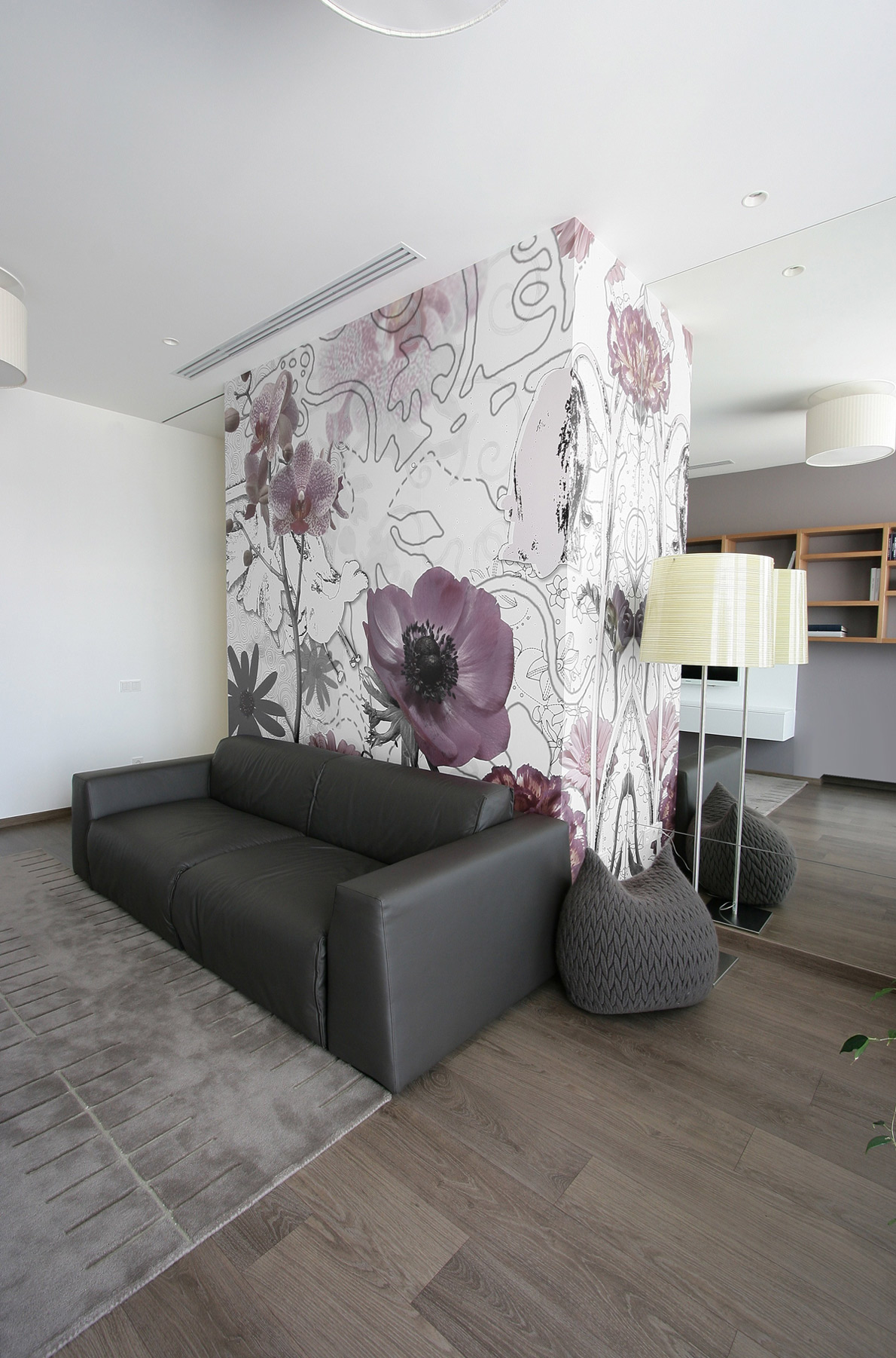 An Elegant Modern Apartment with White and Neutral Tones in Dnipropetrovsk Oblast by Azovskiy & Pahomova Architects (2)