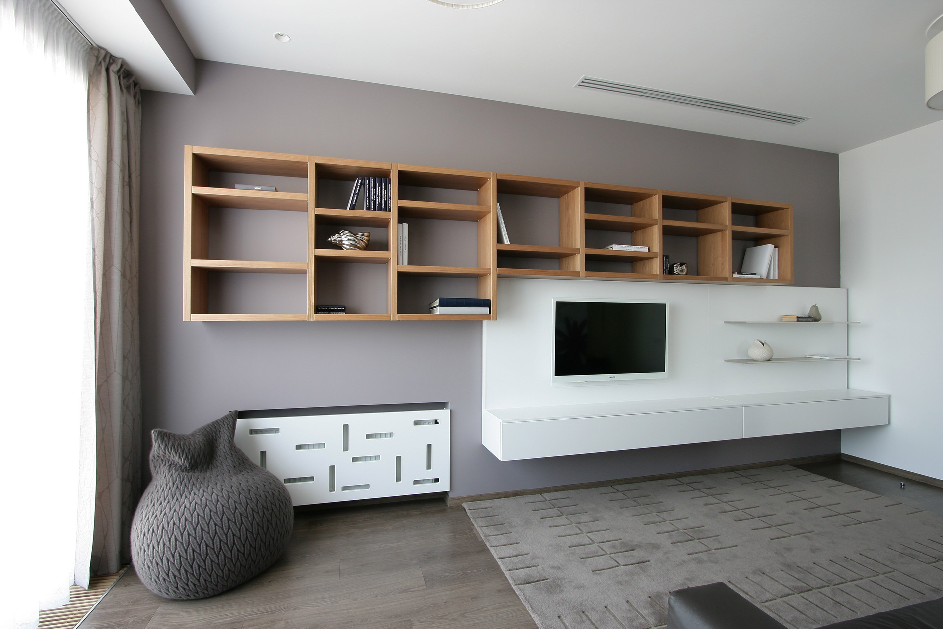 An Elegant Modern Apartment with White and Neutral Tones in Dnipropetrovsk Oblast by Azovskiy & Pahomova Architects (3)
