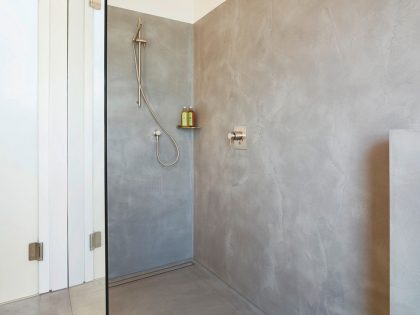 An Elegant Penthouse with Splendid Interiors in Valencia, Spain by Josep Ruà Spatial Designer (37)