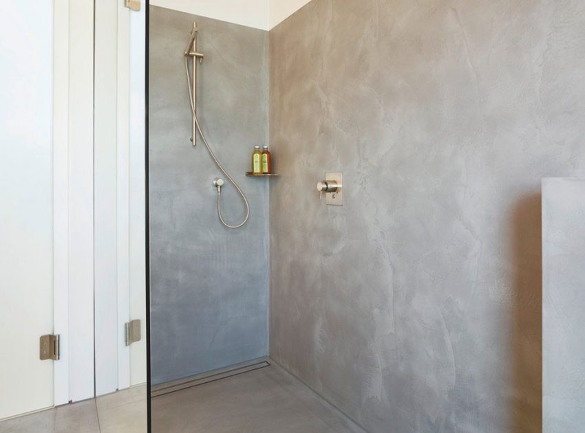 An Elegant Penthouse with Splendid Interiors in Valencia, Spain by Josep Ruà Spatial Designer (37)