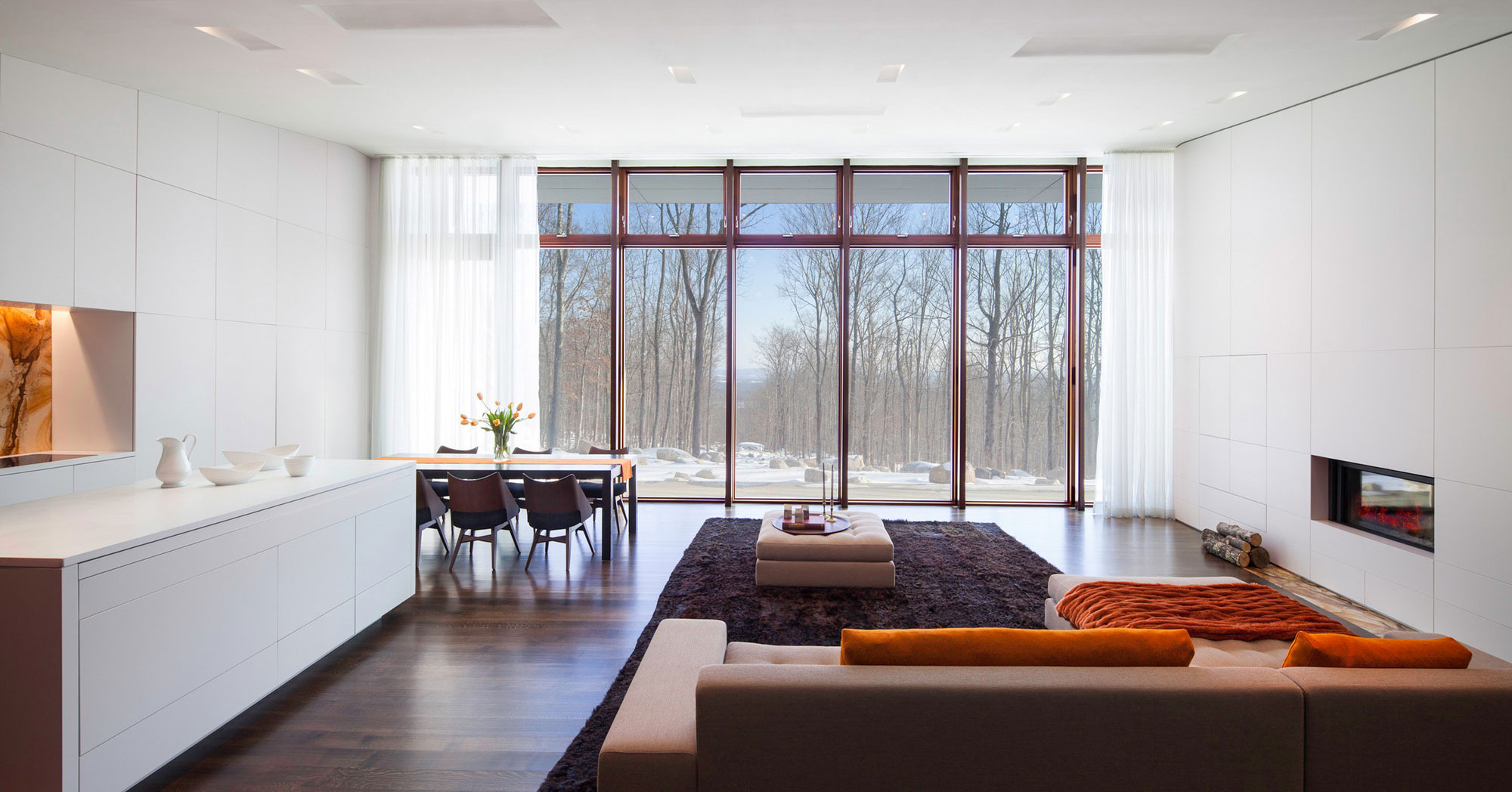 An Elegant Sustainable House in the Woods with Striking Exteriors of Ulster County by William Reue Architecture (4)