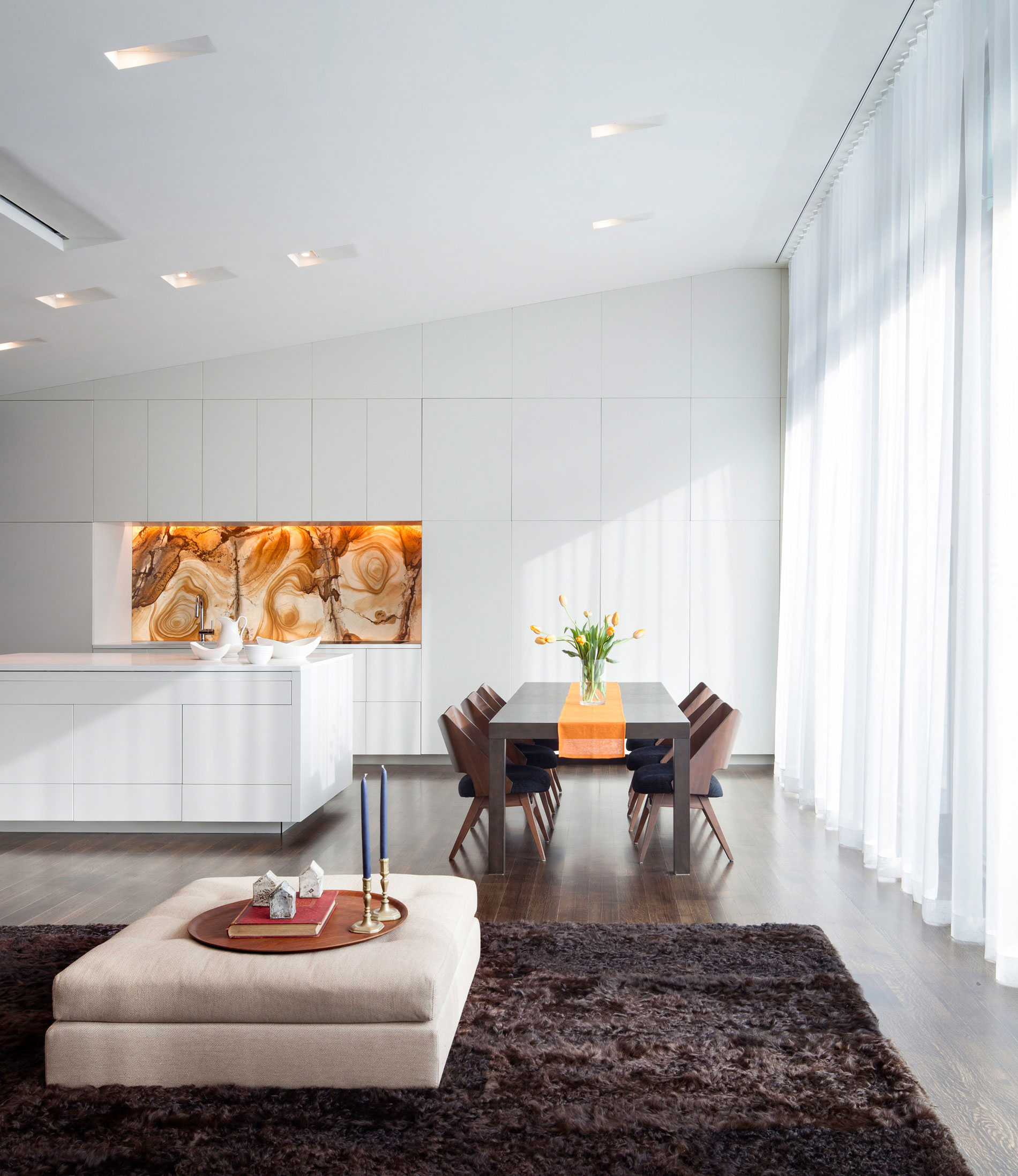 An Elegant Sustainable House in the Woods with Striking Exteriors of Ulster County by William Reue Architecture (6)