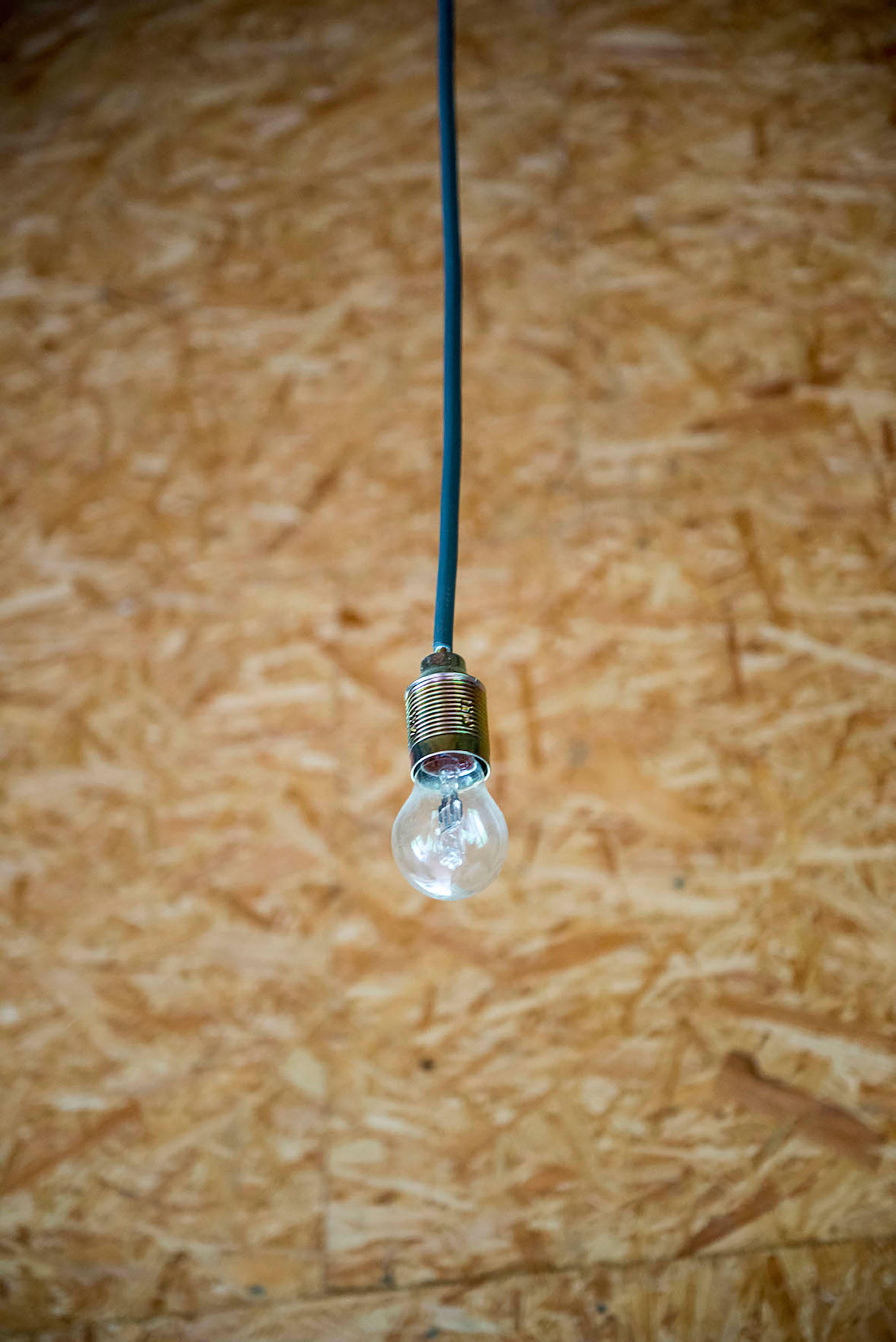 An Elegant Woodland Cabin with an All-Black Exterior in Belgium by De Rosee Sa Architects (28)